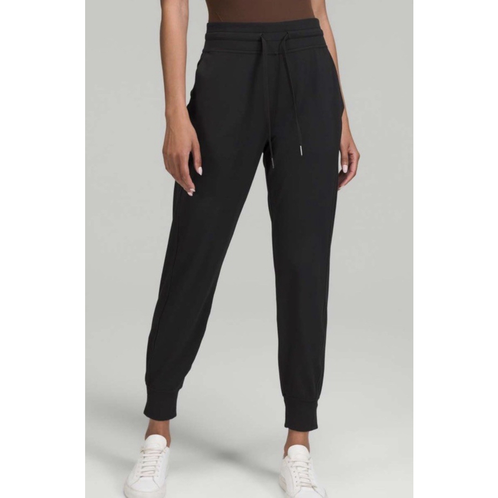 LULULEMON READY TO RULU HIGH RISE JOGGER 28” BLACK COLOR SIZE 4 - Picture 9 of 10